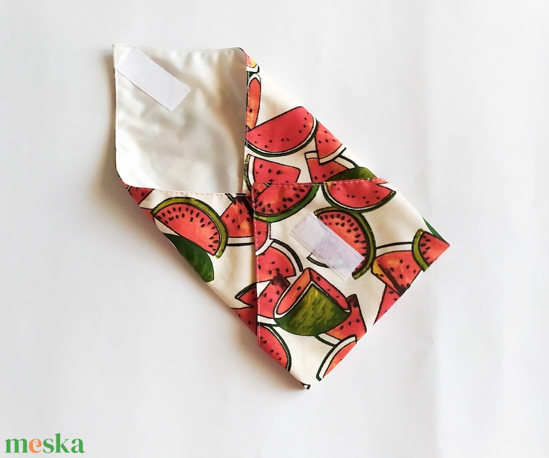 Újraszalvéta, szendvics csomagoló, textil szalvéta, bézs alapon dinnyés - táska & tok - uzsonna- & ebéd tartó - szendvics csomagoló - Meska.hu Újraszalvéta, szendvics csomagoló, textil szalvéta, bézs alapon dinnyés - táska & tok - uzsonna- & ebéd tartó - szendvics csomagoló - Meska.hu