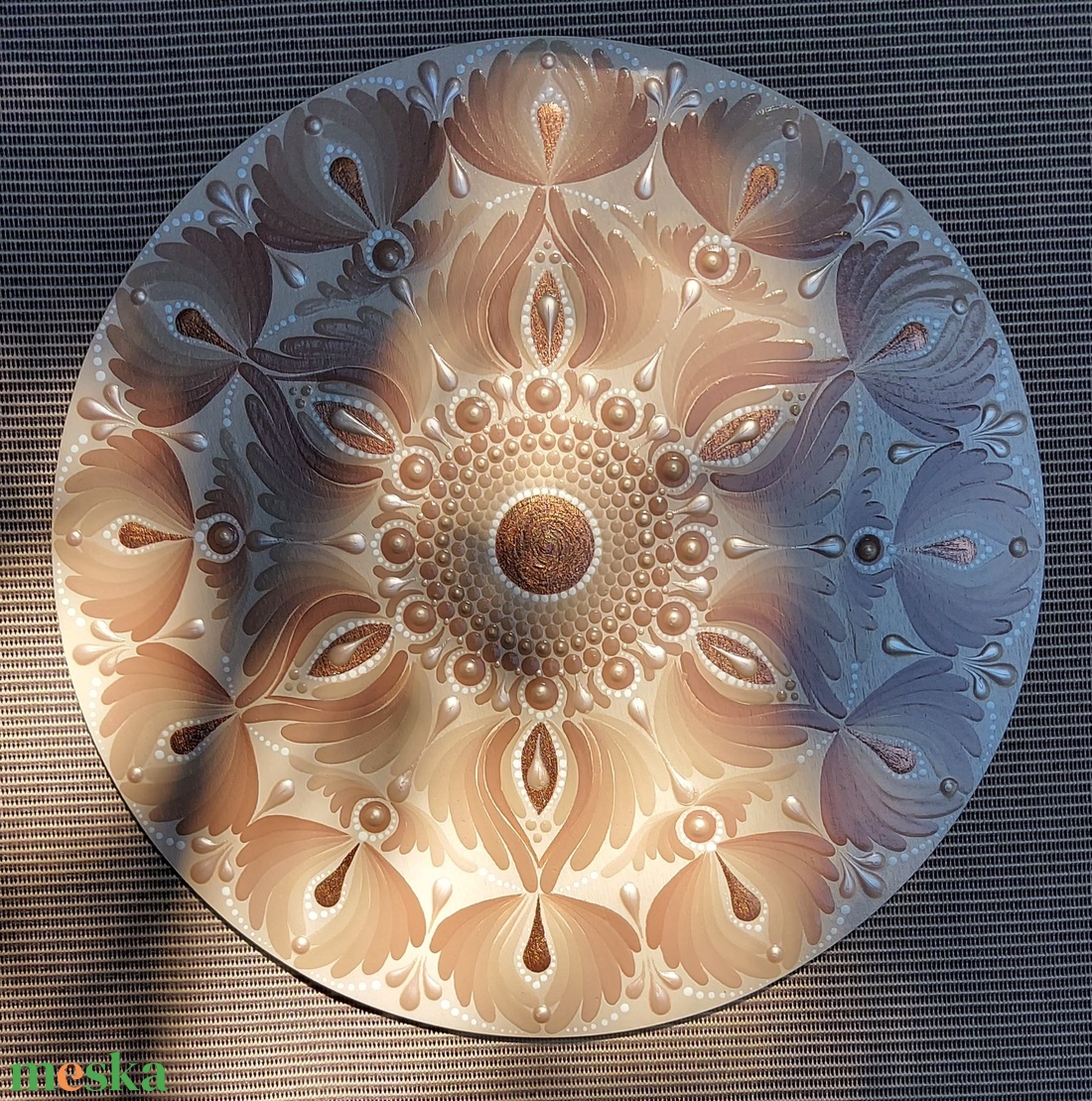 Barnás-bézses színátmenetes kis mandala - otthon & életmód - dekoráció - spiritualitás - mandala - Meska.hu Barnás-bézses színátmenetes kis mandala - otthon & életmód - dekoráció - spiritualitás - mandala - Meska.hu