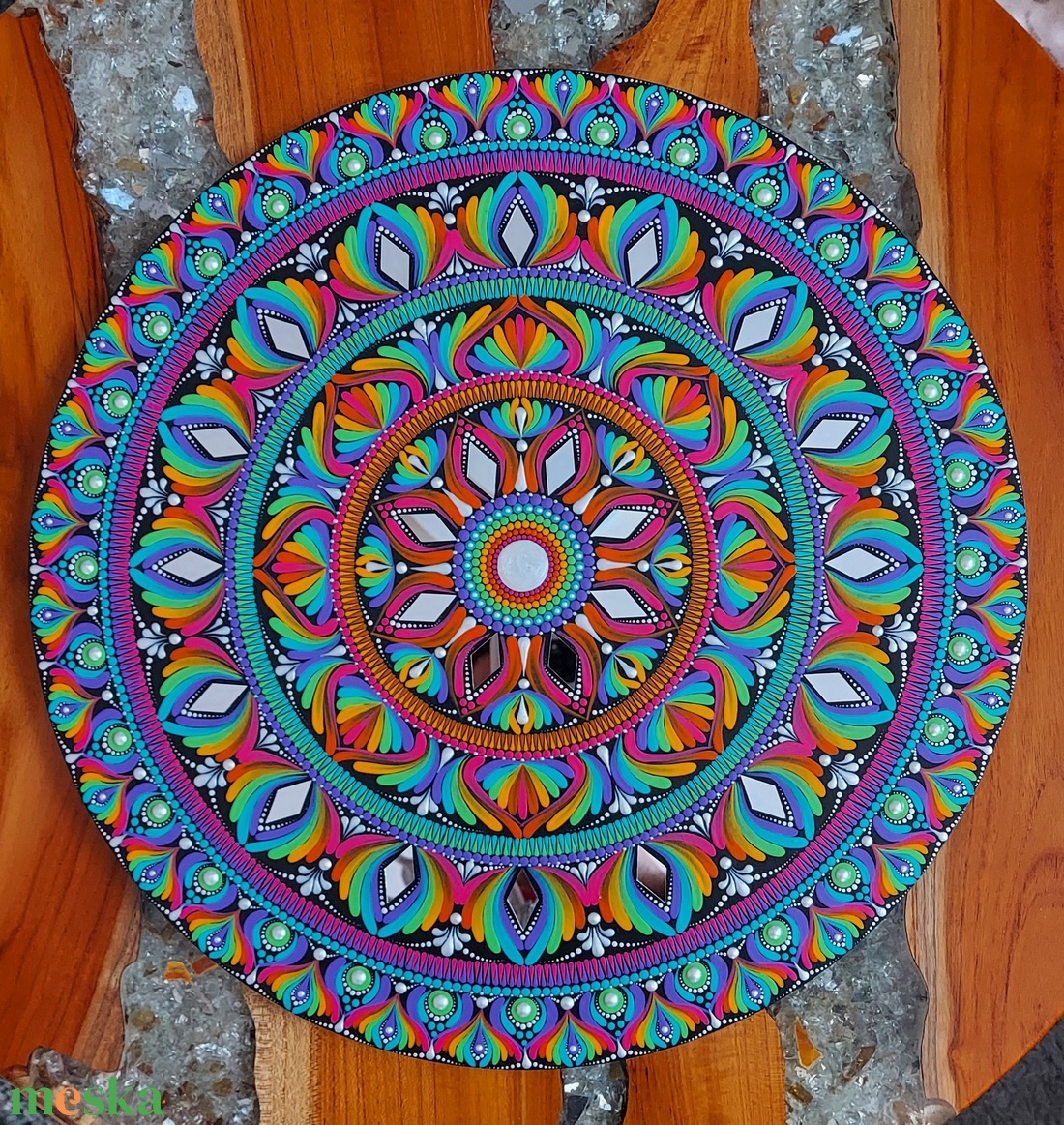 Szivárvány mandala tükörmozaikokkal - otthon & életmód - dekoráció - spiritualitás - mandala - Meska.hu Szivárvány mandala tükörmozaikokkal - otthon & életmód - dekoráció - spiritualitás - mandala - Meska.hu