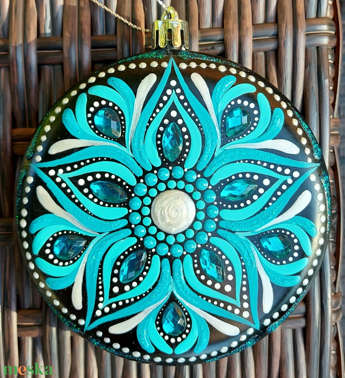 Kézzel festett, egyedi  karácsonyfadísz mandala mintával, türkízkék színben  1 db - otthon & életmód - dekoráció - spiritualitás - mandala - Meska.hu Kézzel festett, egyedi  karácsonyfadísz mandala mintával, türkízkék színben  1 db - otthon & életmód - dekoráció - spiritualitás - mandala - Meska.hu