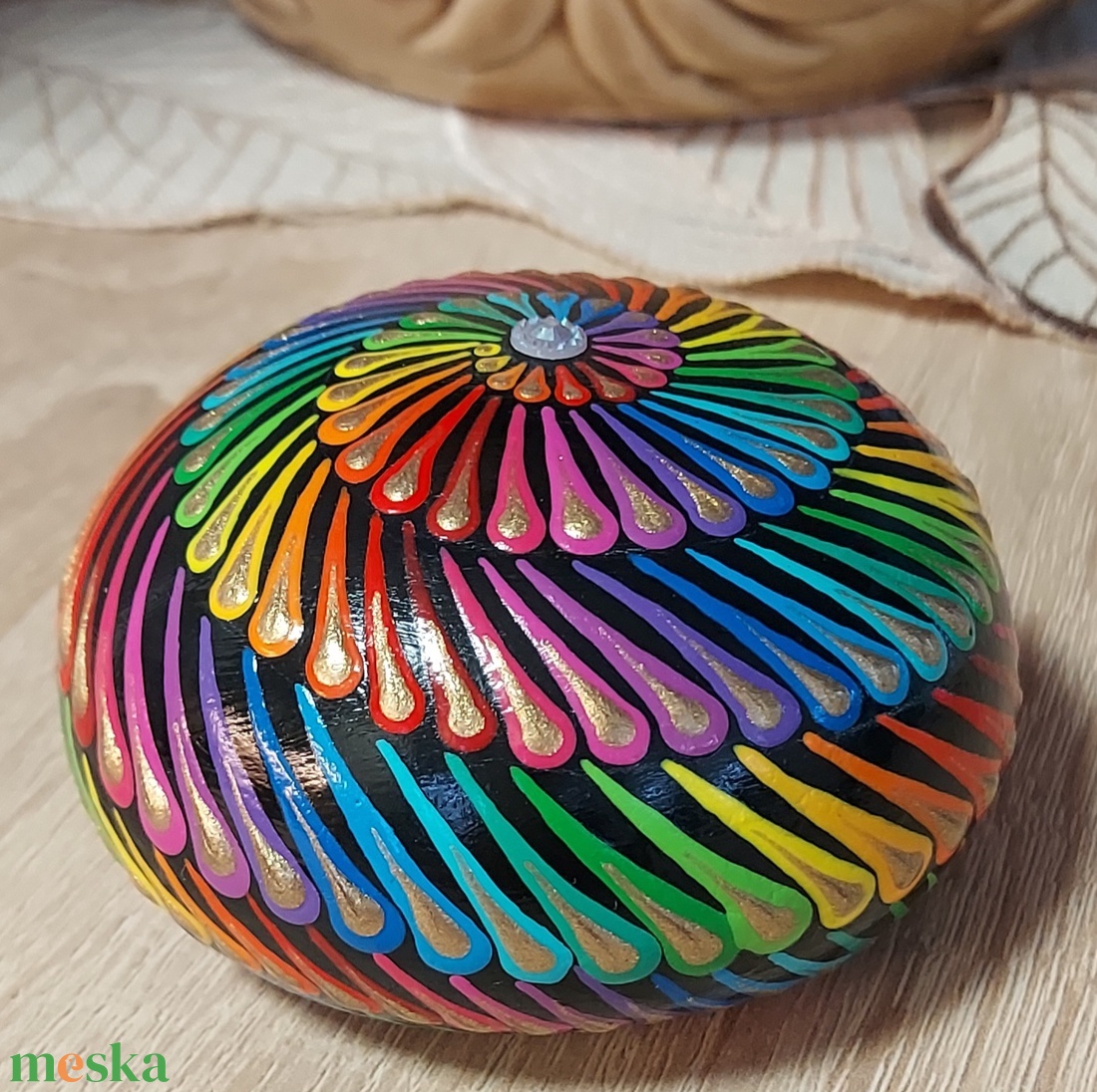 8 cm-es Spirál szivárványos mandalakő - otthon & életmód - dekoráció - spiritualitás - mandala - Meska.hu