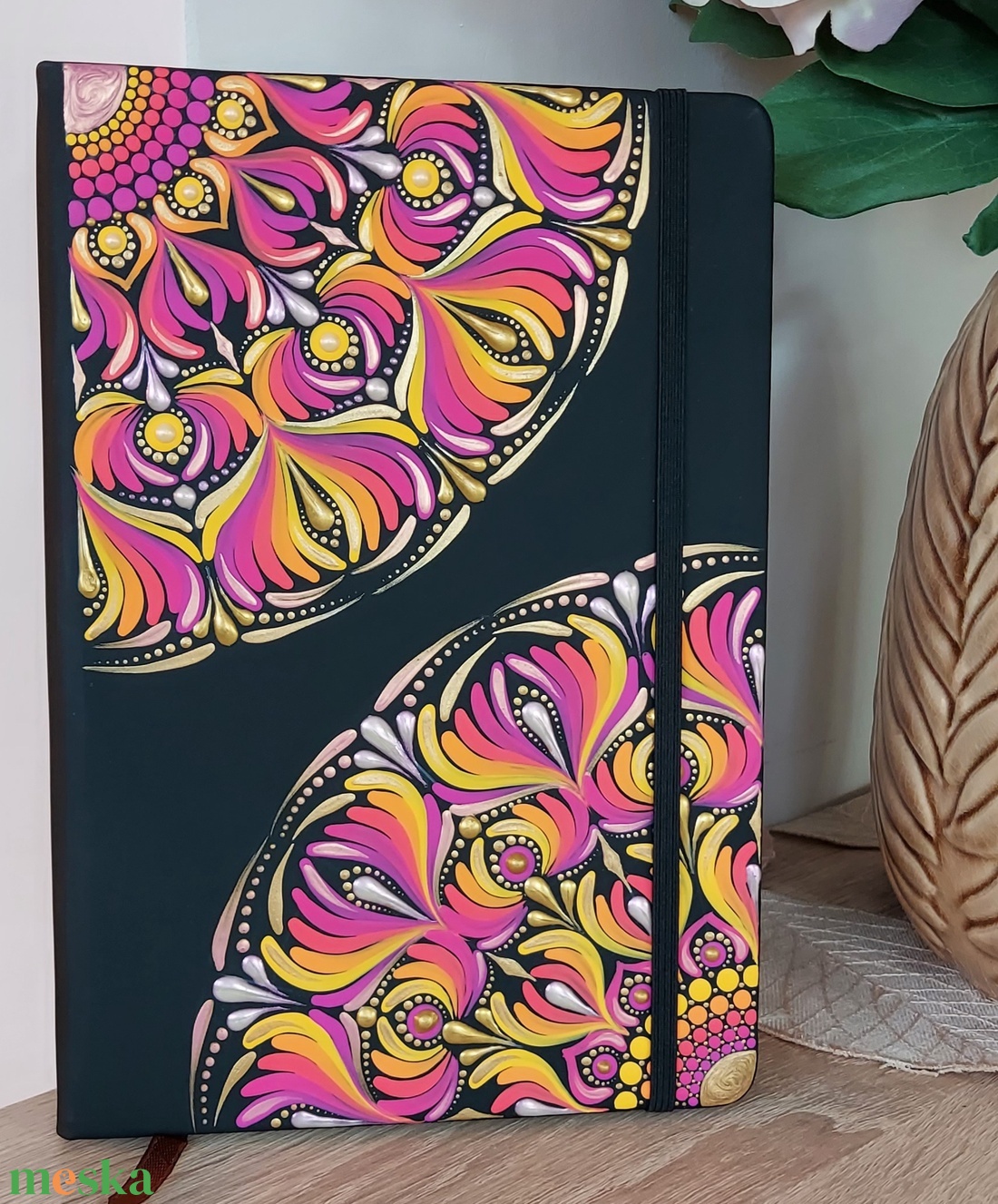 A5-ös méretű, kézzel festett mandalamintás jegyzetfüzet - otthon & életmód - dekoráció - spiritualitás - mandala - Meska.hu