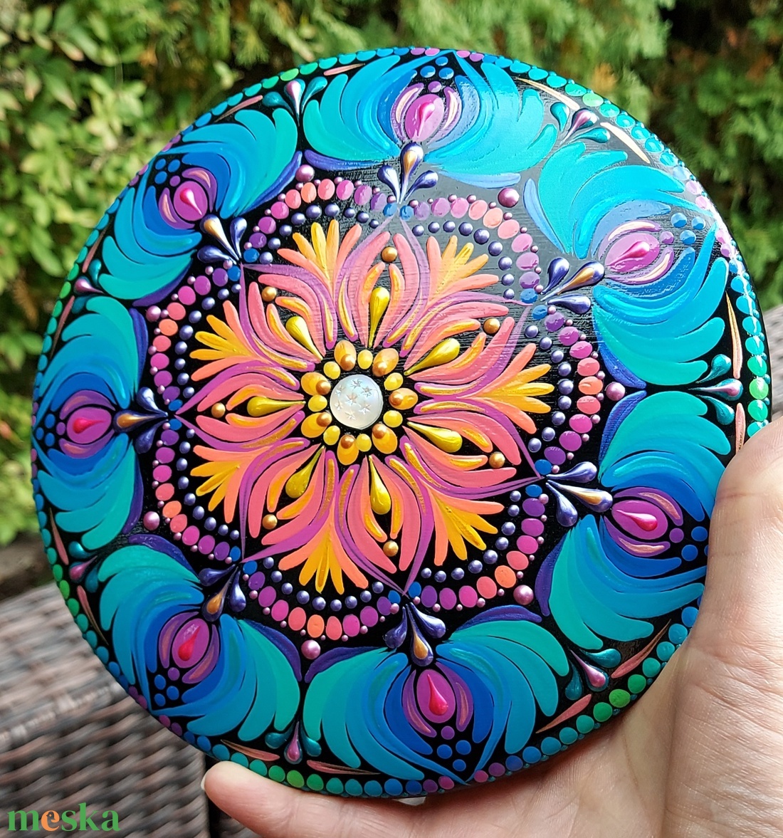 17 cm-es élénk szivárvány színű mandalakő - otthon & életmód - dekoráció - spiritualitás - mandala - Meska.hu