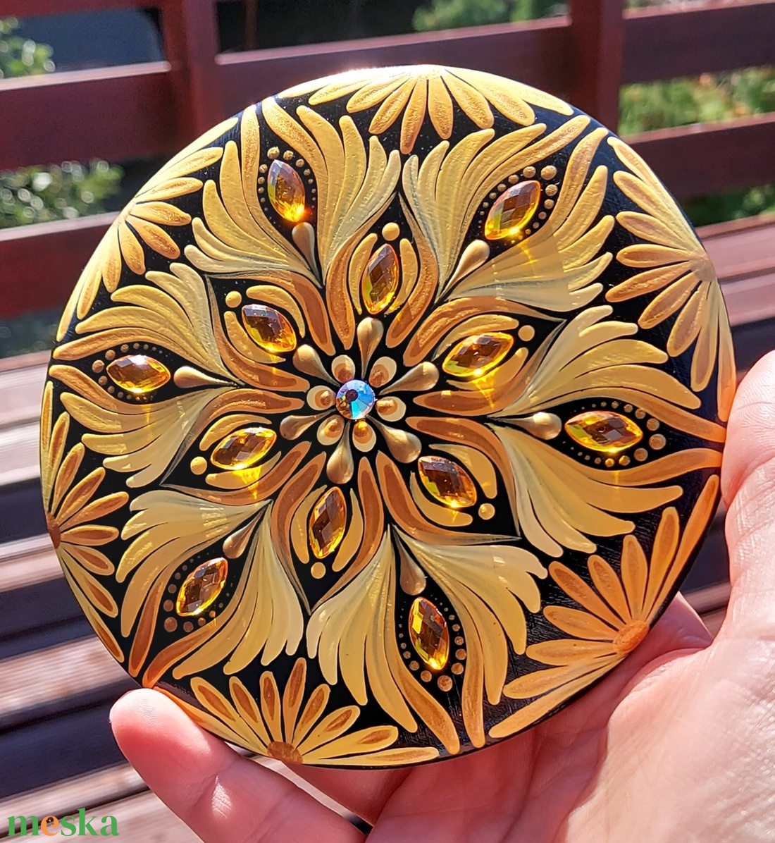 12 cm-es mandalakő a napfonatcsakra színeivel - otthon & életmód - dekoráció - spiritualitás - mandala - Meska.hu