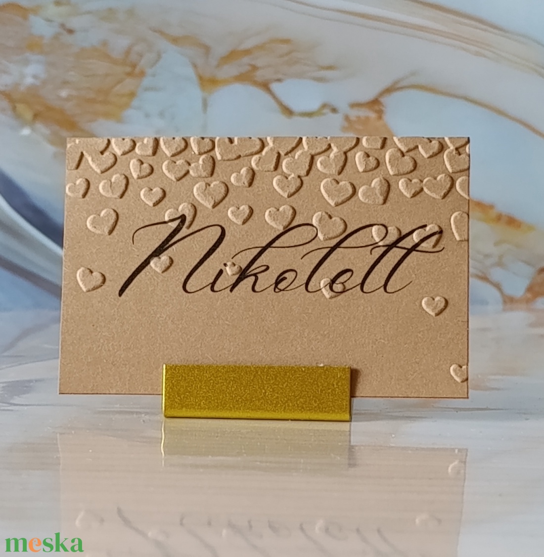 Dombornyomott, esküvői, szives ültetőkártya, névtábla, ültetőkártya, domborított, dombornyomott, szív, szivecske - esküvő - meghívó & kártya - ültetési rend - Meska.hu