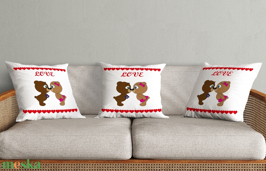 Macis szives párna  - otthon & életmód - lakástextil - párna & párnahuzat - Meska.hu