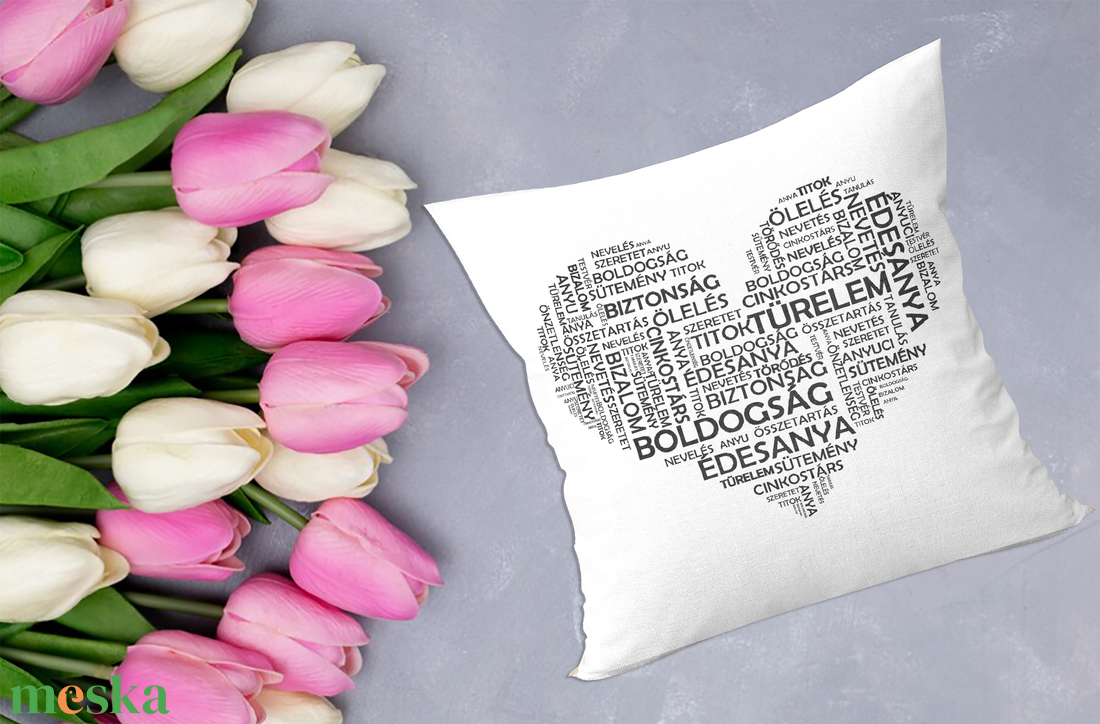 Anyák-napi szív betűből párna  - otthon & életmód - lakástextil - párna & párnahuzat - Meska.hu