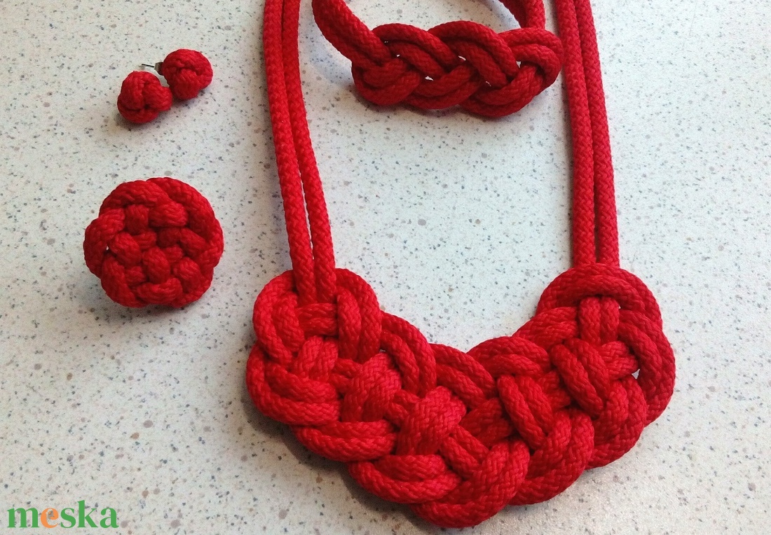 Piros zsinórékszer szett - ékszer - ékszerszett - Meska.hu
