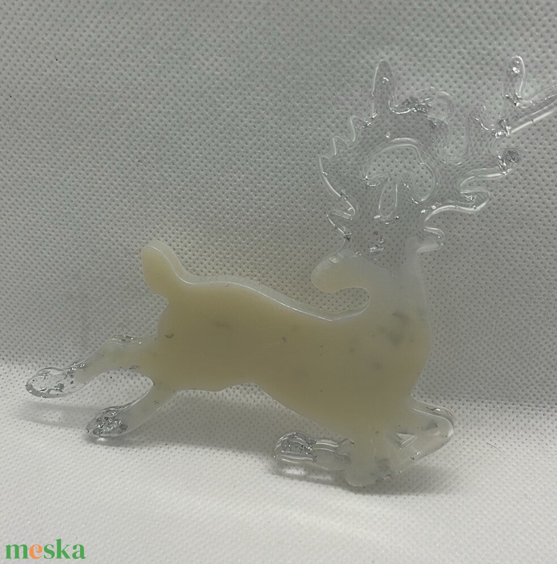 Epoxy hópehely és rénszarvas szett  Az ezüst csillogása a fán - karácsony - karácsonyi lakásdekoráció - karácsonyfadíszek - Meska.hu