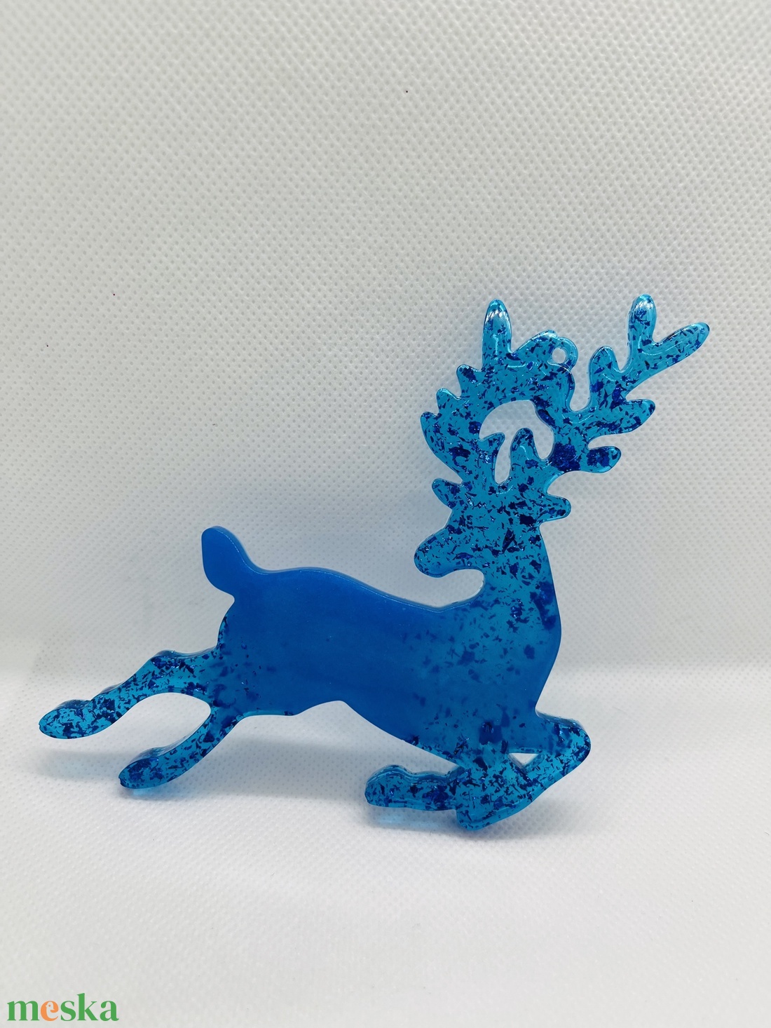 Epoxy rénszarvas dísz szett  A tél elegáns varázsa - karácsony - karácsonyi lakásdekoráció - karácsonyfadíszek - Meska.hu