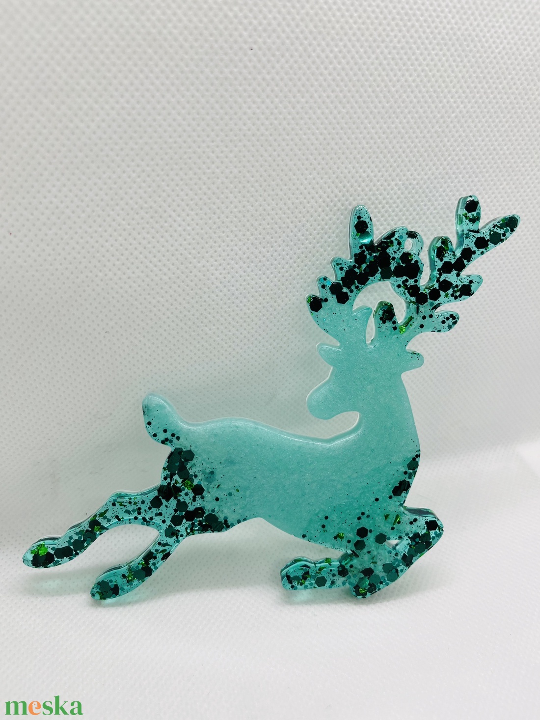 Epoxy rénszarvas dísz szett  Zöld csillogás - karácsony - karácsonyi lakásdekoráció - karácsonyfadíszek - Meska.hu