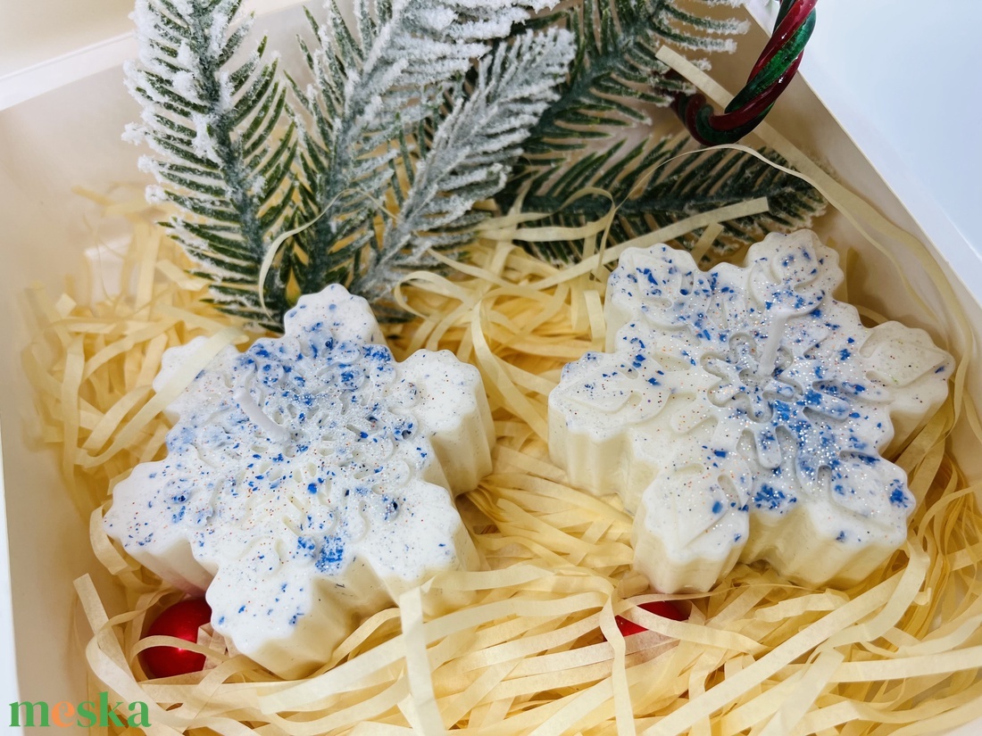 Hópehely Gyertya � Almáspite Illattal - karácsony - karácsonyi lakásdekoráció - karácsonyi illatgyertya, mécses - Meska.hu