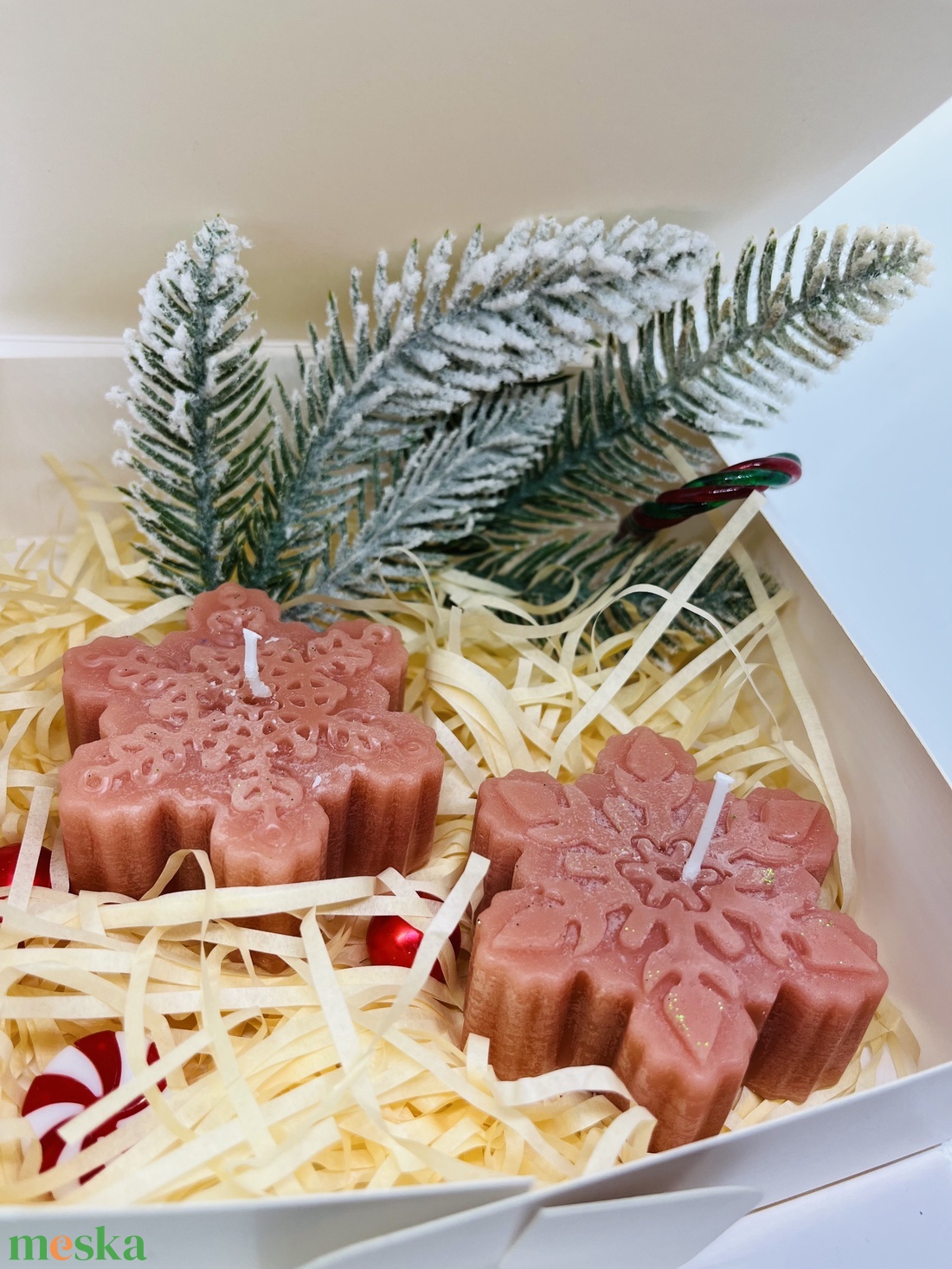 Rózsás Bronz Hópehely Gyertya  a melegség és elegancia találkozása - otthon & életmód - gyertya, illat, aroma - gyertya - Meska.hu