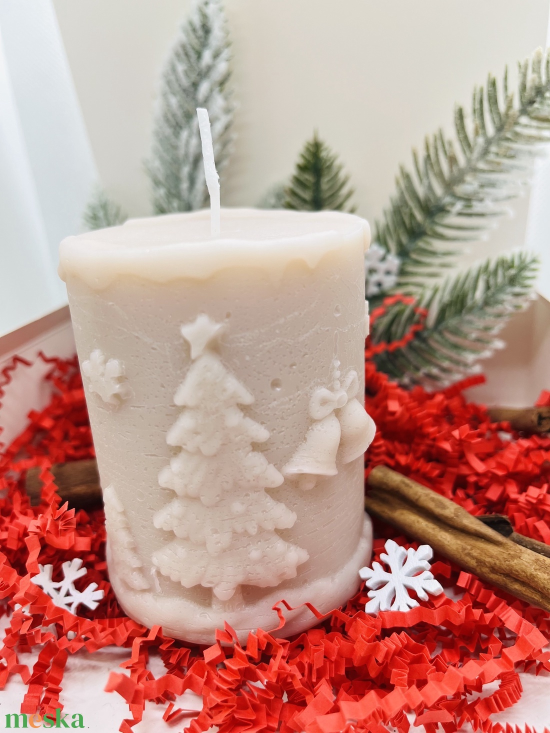 Karácsonyi Mintás Henger Gyertya - Beige - karácsony - karácsonyi lakásdekoráció - karácsonyi illatgyertya, mécses - Meska.hu