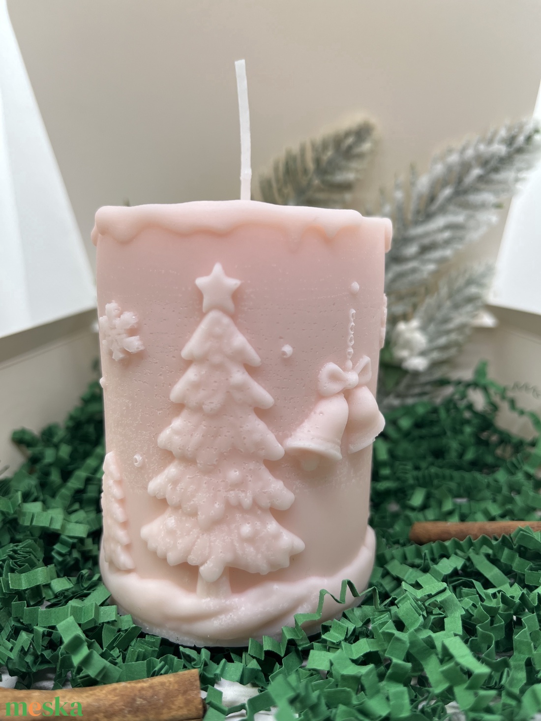 Rénszarvasos tömb gyertya- rózsaszín  - karácsony - karácsonyi lakásdekoráció - karácsonyi illatgyertya, mécses - Meska.hu