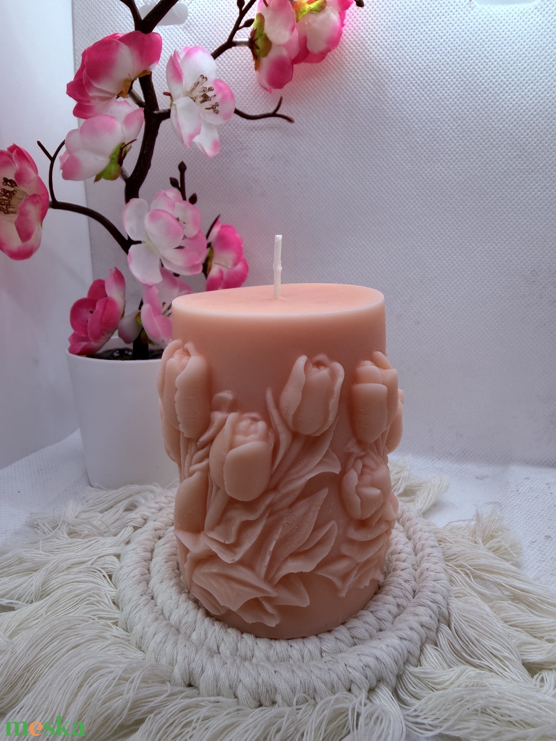 Kézműves tulipánmintás díszgyertya � barackvirág színben - otthon & életmód - gyertya, illat, aroma - gyertya - Meska.hu