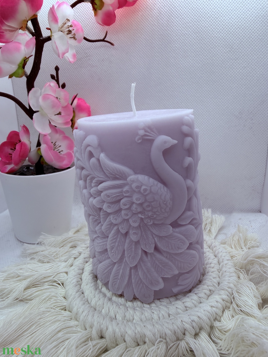 Kézműves pávás díszgyertya � elegáns, pasztell lila különlegesség - otthon & életmód - gyertya, illat, aroma - gyertya - Meska.hu