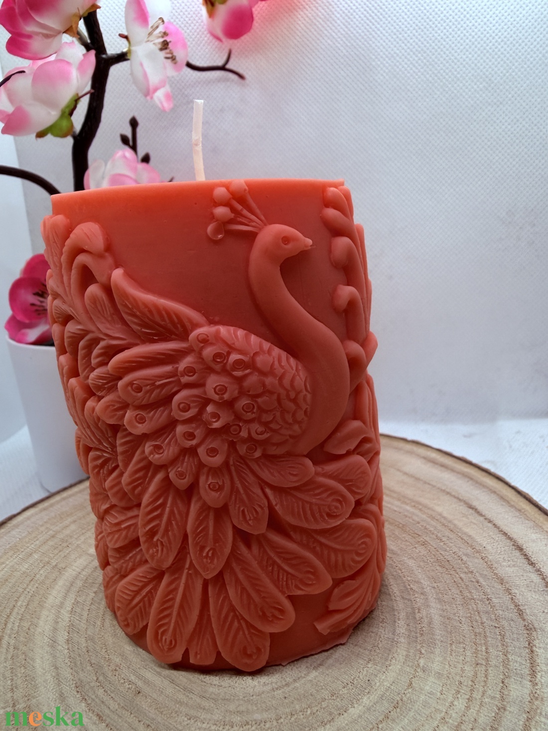 Kézműves pávás díszgyertya - korallpiros színű  - otthon & életmód - gyertya, illat, aroma - gyertya - Meska.hu