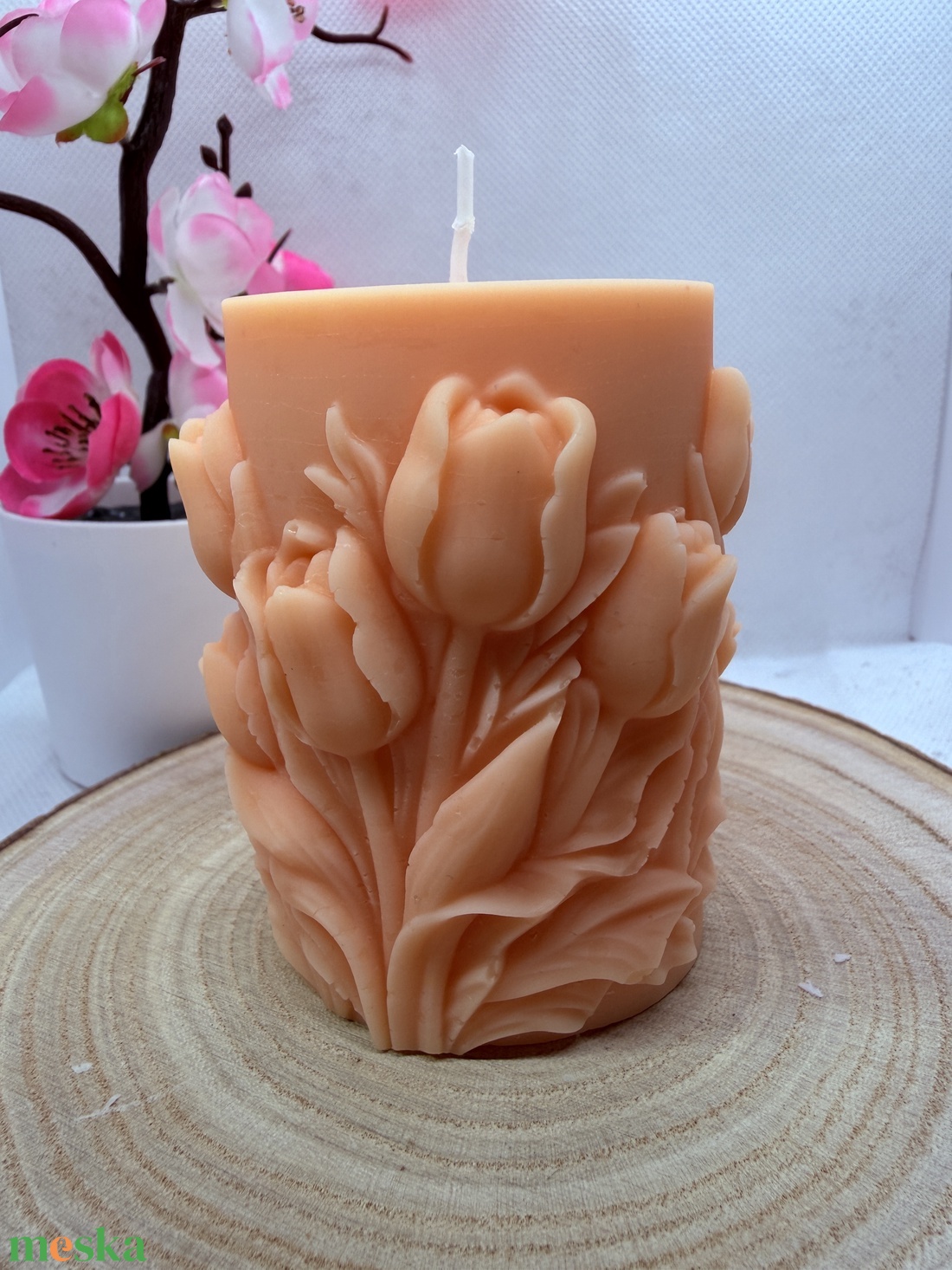 Kézműves tulipánmintás díszgyertya � barack színben - otthon & életmód - gyertya, illat, aroma - gyertya - Meska.hu