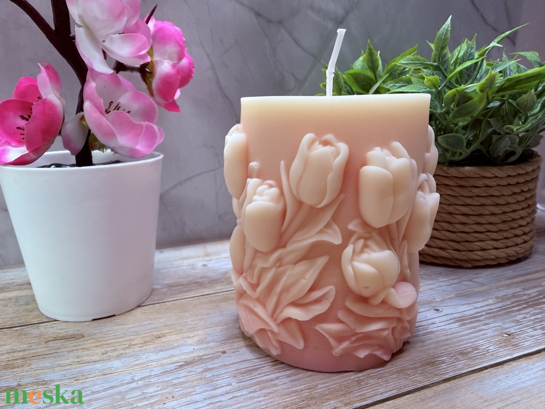 Kézműves tulipánmintás díszgyertya � rózsaszín átmenetes színben - otthon & életmód - gyertya, illat, aroma - gyertya - Meska.hu