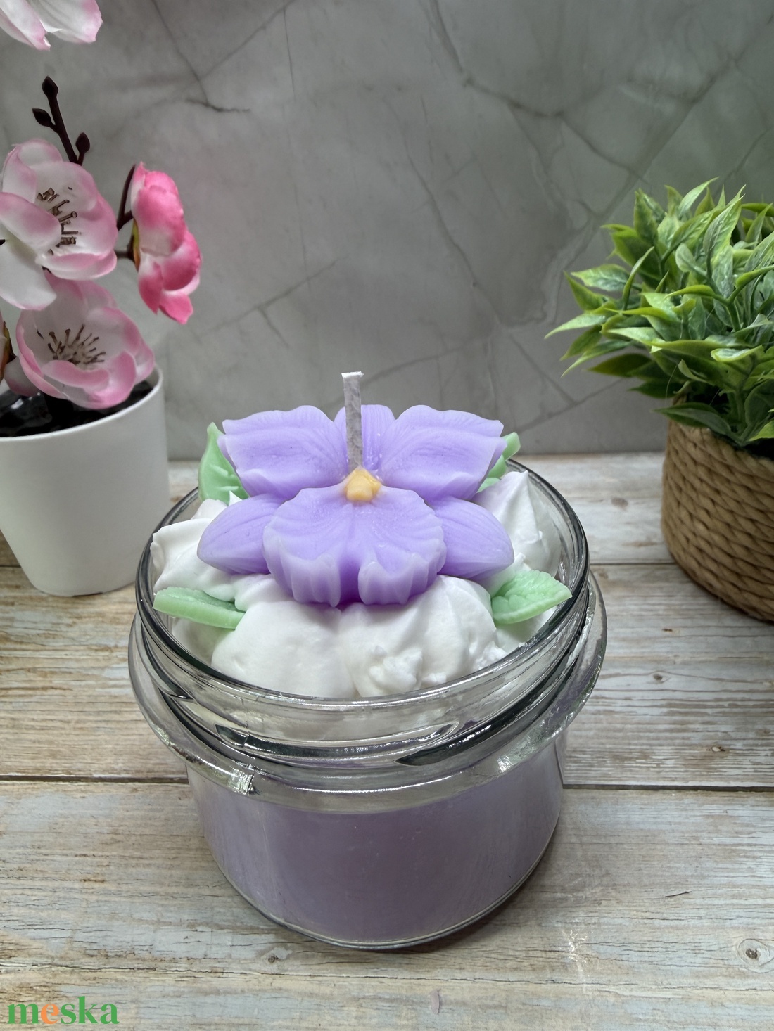 Lila orchideás habgyertya üvegben-2 - otthon & életmód - gyertya, illat, aroma - gyertya - Meska.hu