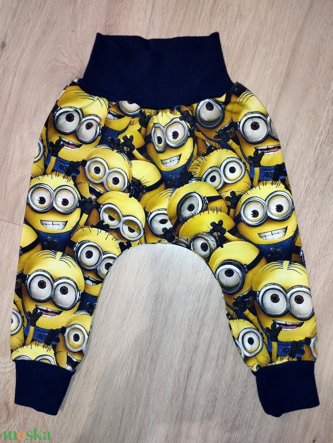 Monesz Minions hosszú nadrág  - baba - mama - babaruházat - baba nadrág - Meska.hu