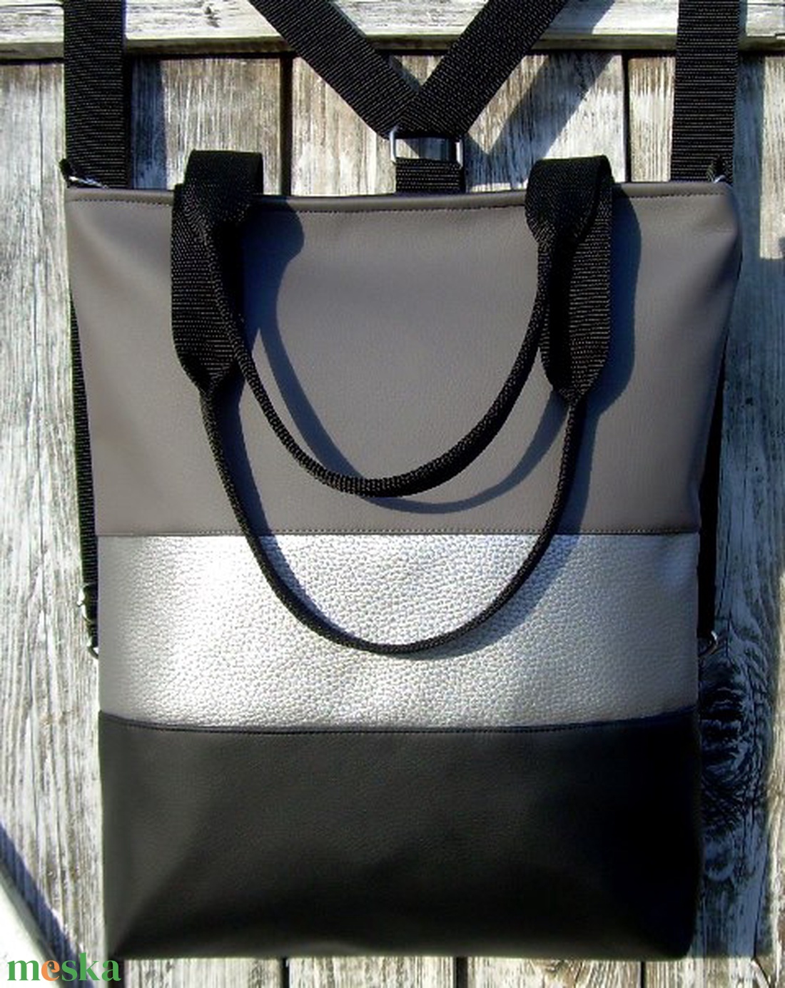 CITY BAG HÁTIZSÁK/OLDALTÁSKA/VÁLLTÁSKA : Fekete szürkével és antik ezüsttel - táska & tok - variálható táska - Meska.hu CITY BAG HÁTIZSÁK/OLDALTÁSKA/VÁLLTÁSKA : Fekete szürkével és antik ezüsttel - táska & tok - variálható táska - Meska.hu