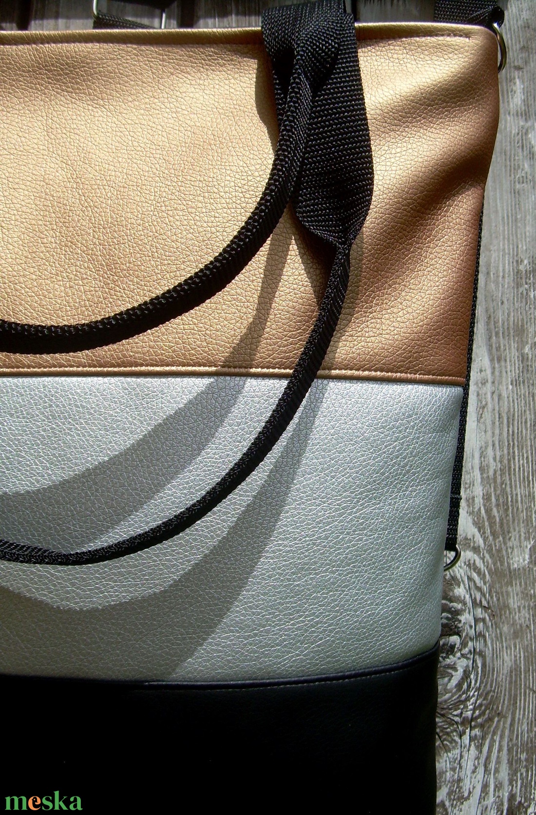 CITY BAG HÁTIZSÁK/OLDALTÁSKA/VÁLLTÁSKA : Egy kis luxus 4. - táska & tok - kézitáska & válltáska - válltáska - Meska.hu CITY BAG HÁTIZSÁK/OLDALTÁSKA/VÁLLTÁSKA : Egy kis luxus 4. - táska & tok - kézitáska & válltáska - válltáska - Meska.hu
