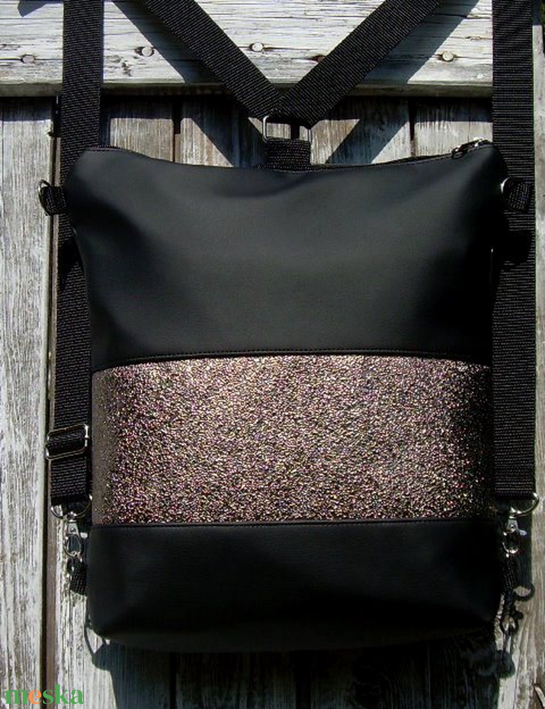 CITY BAG HÁTIZSÁK/OLDALTÁSKA :Metálos elegancia 8. - táska & tok - hátizsák - hátizsák - Meska.hu CITY BAG HÁTIZSÁK/OLDALTÁSKA :Metálos elegancia 8. - táska & tok - hátizsák - hátizsák - Meska.hu
