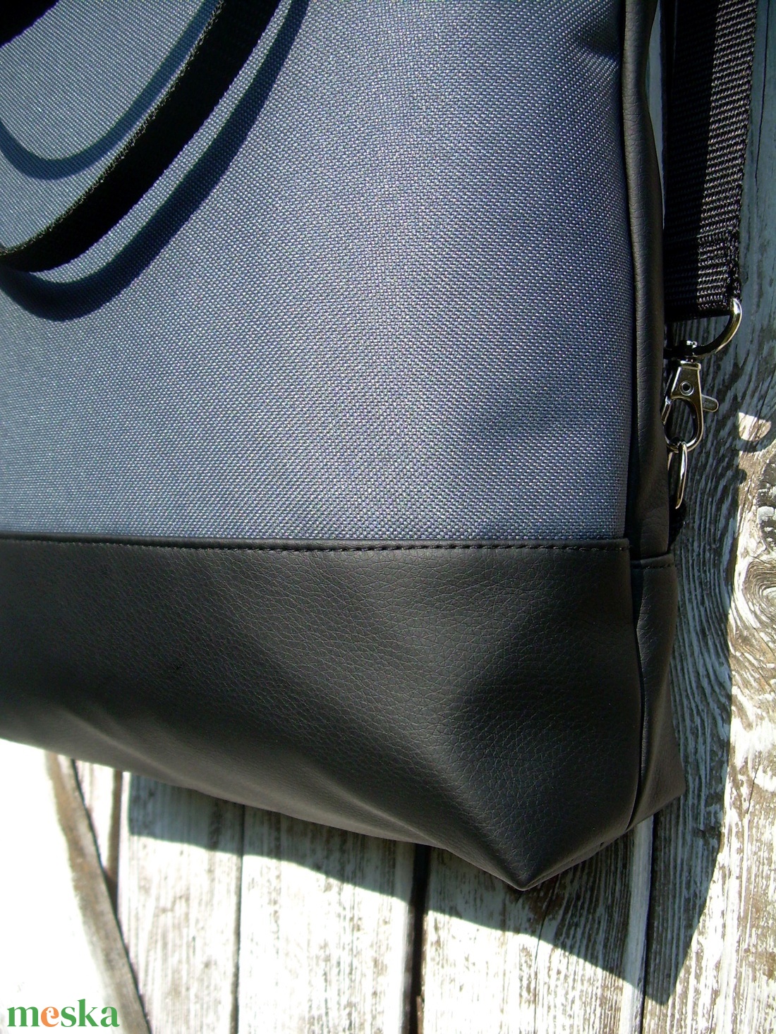 CITY BAG HÁTIZSÁK/OLDALTÁSKA/VÁLLTÁSKA : Fekete bőr cordurával 2. - táska & tok - hátizsák - hátizsák - Meska.hu CITY BAG HÁTIZSÁK/OLDALTÁSKA/VÁLLTÁSKA : Fekete bőr cordurával 2. - táska & tok - hátizsák - hátizsák - Meska.hu
