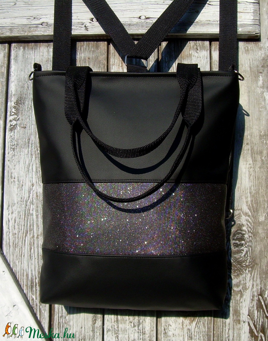 CITY BAG HÁTIZSÁK/OLDALTÁSKA/VÁLLTÁSKA : Fekete elegancia csillogó szürkével - táska & tok - hátizsák - hátizsák - Meska.hu CITY BAG HÁTIZSÁK/OLDALTÁSKA/VÁLLTÁSKA : Fekete elegancia csillogó szürkével - táska & tok - hátizsák - hátizsák - Meska.hu