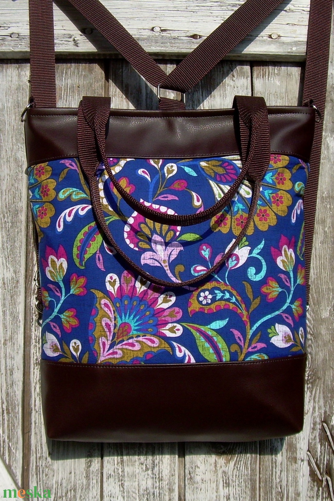 CITY BAG HÁTIZSÁK/OLDALTÁSKA/VÁLLTÁSKA : Virágos elegancia barnával - táska & tok - hátizsák - hátizsák - Meska.hu CITY BAG HÁTIZSÁK/OLDALTÁSKA/VÁLLTÁSKA : Virágos elegancia barnával - táska & tok - hátizsák - hátizsák - Meska.hu