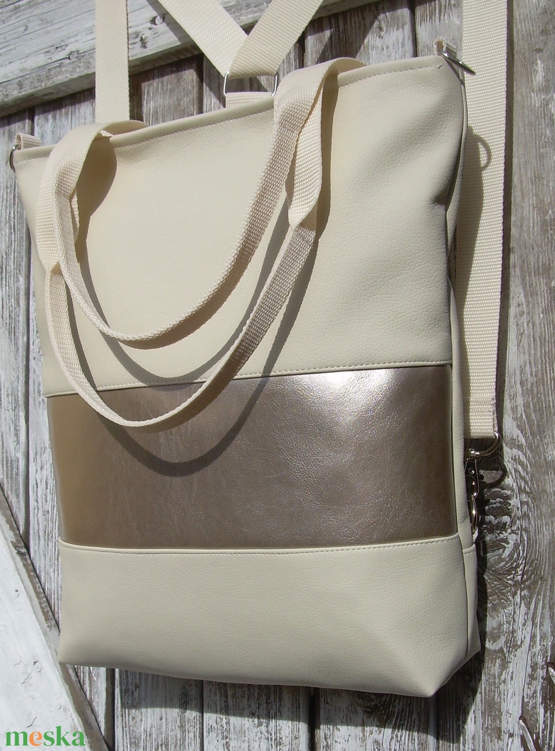 CITY BAG HÁTIZSÁK/OLDALTÁSKA/VÁLLTÁSKA : Nyári elegancia metálos fényű bőrrel - táska & tok - hátizsák - hátizsák - Meska.hu CITY BAG HÁTIZSÁK/OLDALTÁSKA/VÁLLTÁSKA : Nyári elegancia metálos fényű bőrrel - táska & tok - hátizsák - hátizsák - Meska.hu