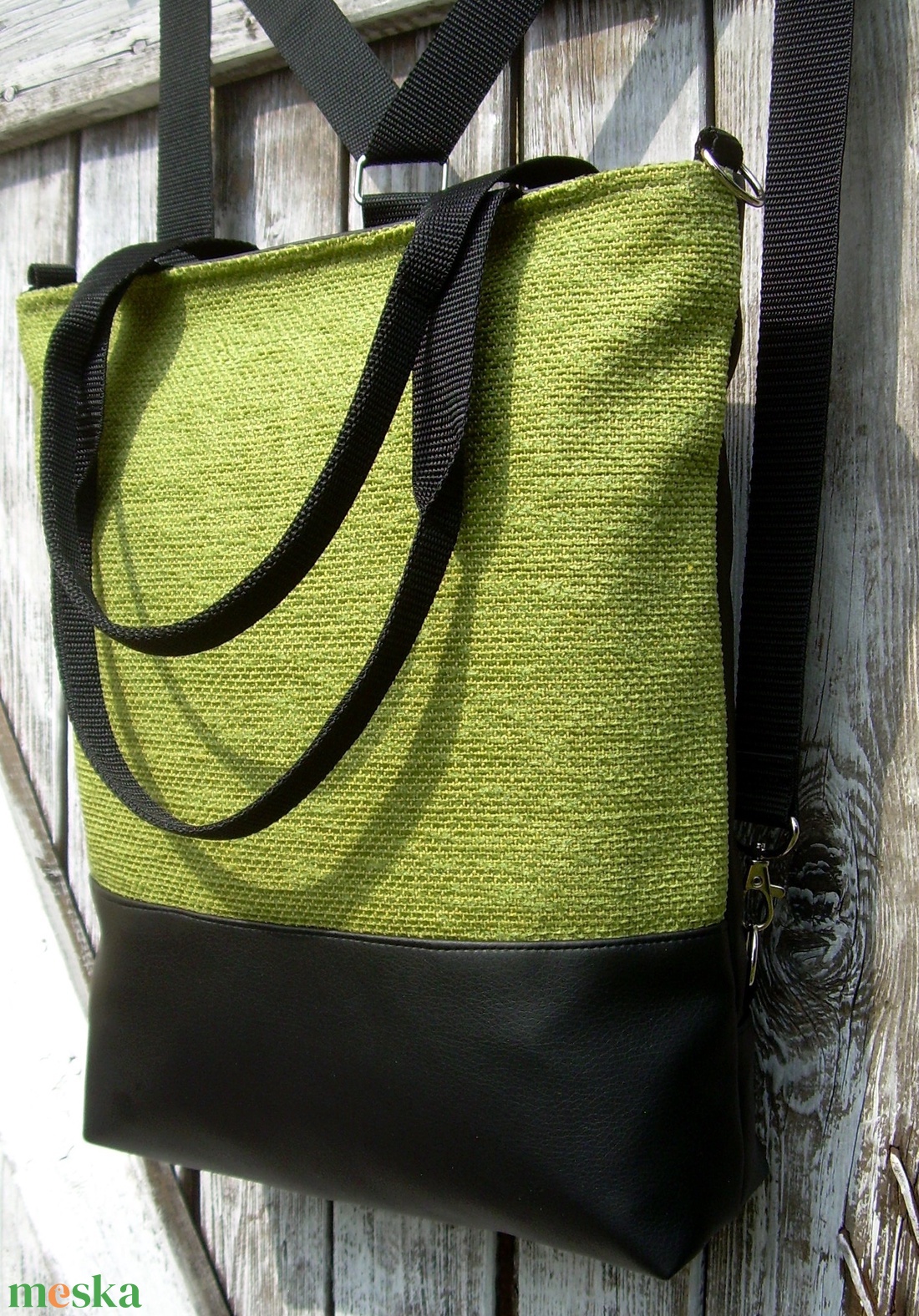 CITY BAG HÁTIZSÁK/OLDALTÁSKA/VÁLLTÁSKA : Zöld feketével - táska & tok - hátizsák - hátizsák - Meska.hu CITY BAG HÁTIZSÁK/OLDALTÁSKA/VÁLLTÁSKA : Zöld feketével - táska & tok - hátizsák - hátizsák - Meska.hu