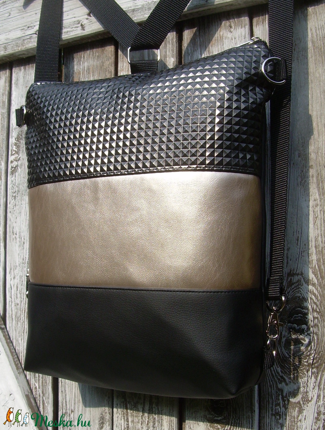 CITY BAG HÁTIZSÁK/OLDALTÁSKA : Egy kis luxus másképp 3.. - táska & tok - hátizsák - hátizsák - Meska.hu