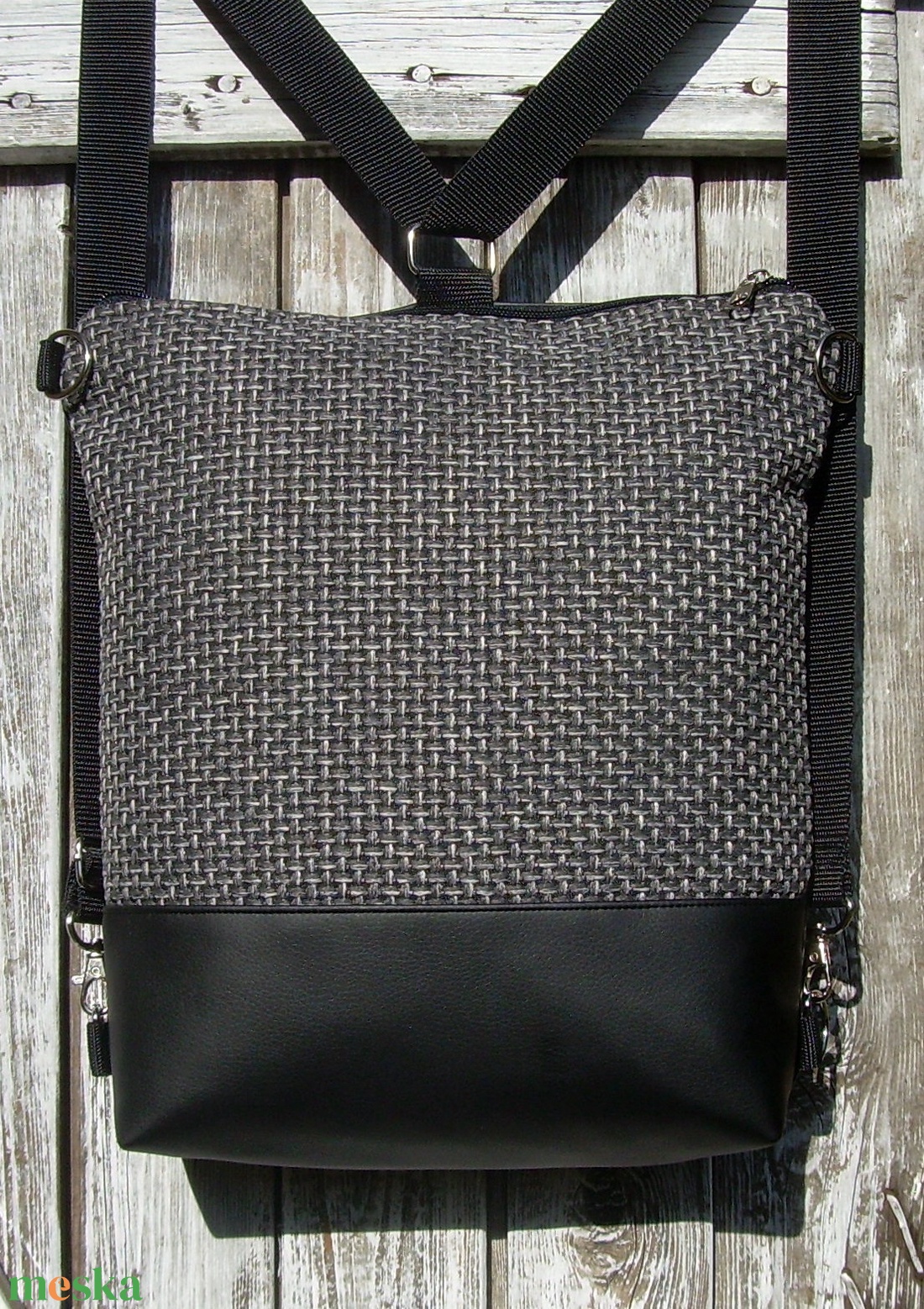 CITY BAG HÁTIZSÁK/OLDALTÁSKA : Fekete bőr szövettel 2. - táska & tok - variálható táska - Meska.hu CITY BAG HÁTIZSÁK/OLDALTÁSKA : Fekete bőr szövettel 2. - táska & tok - variálható táska - Meska.hu