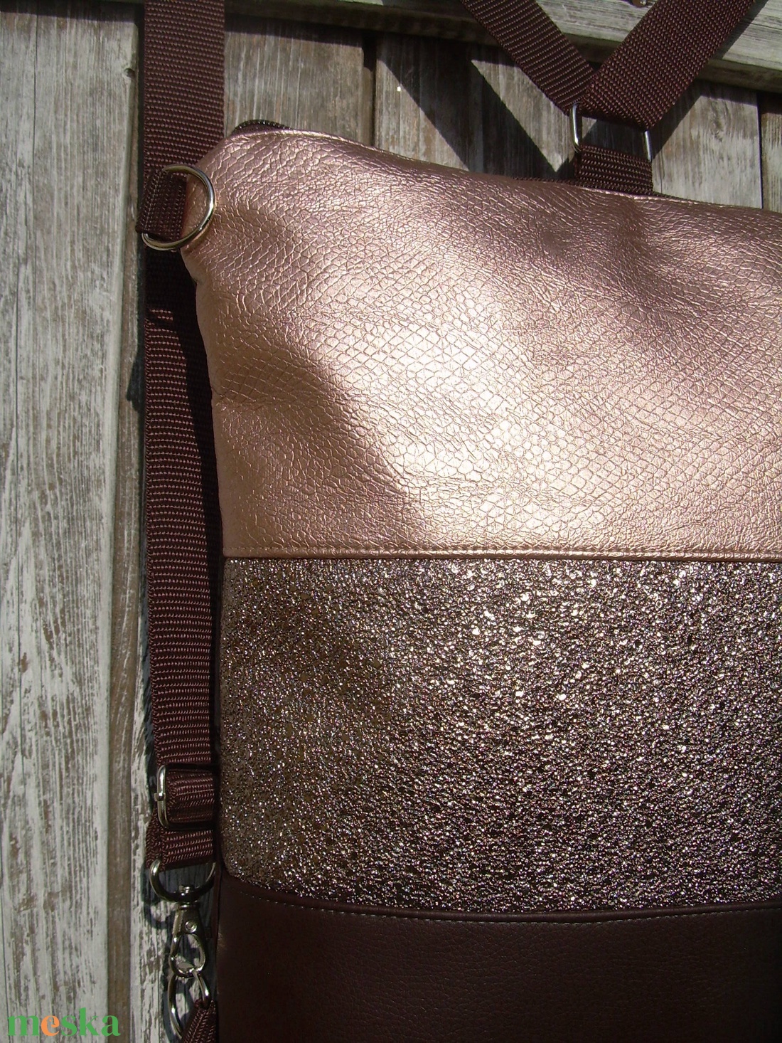 CITY BAG HÁTIZSÁK/OLDALTÁSKA : Metálos elegancia barnával és lazac rózsaszínnel - táska & tok - hátizsák - hátizsák - Meska.hu CITY BAG HÁTIZSÁK/OLDALTÁSKA : Metálos elegancia barnával és lazac rózsaszínnel - táska & tok - hátizsák - hátizsák - Meska.hu