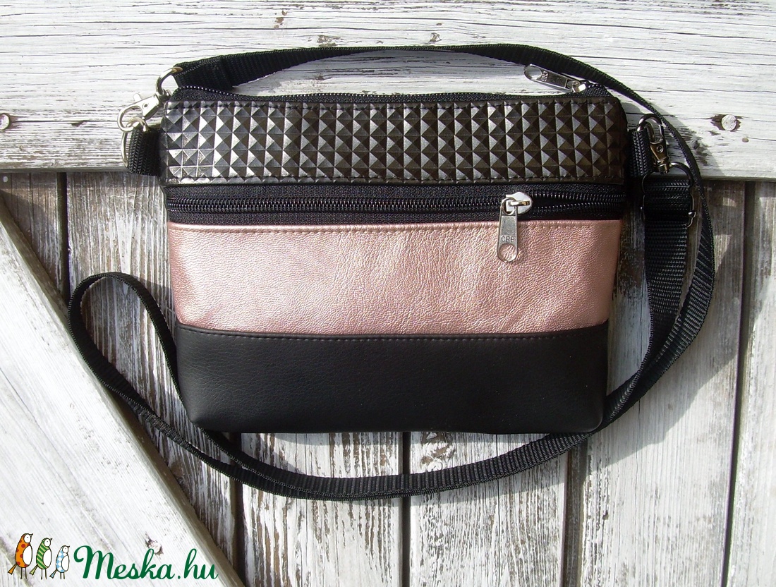 MINI CITY BAG : Metálos elegancia feketével 2. - táska & tok - kézitáska & válltáska - vállon átvethető táska - Meska.hu MINI CITY BAG : Metálos elegancia feketével 2. - táska & tok - kézitáska & válltáska - vállon átvethető táska - Meska.hu