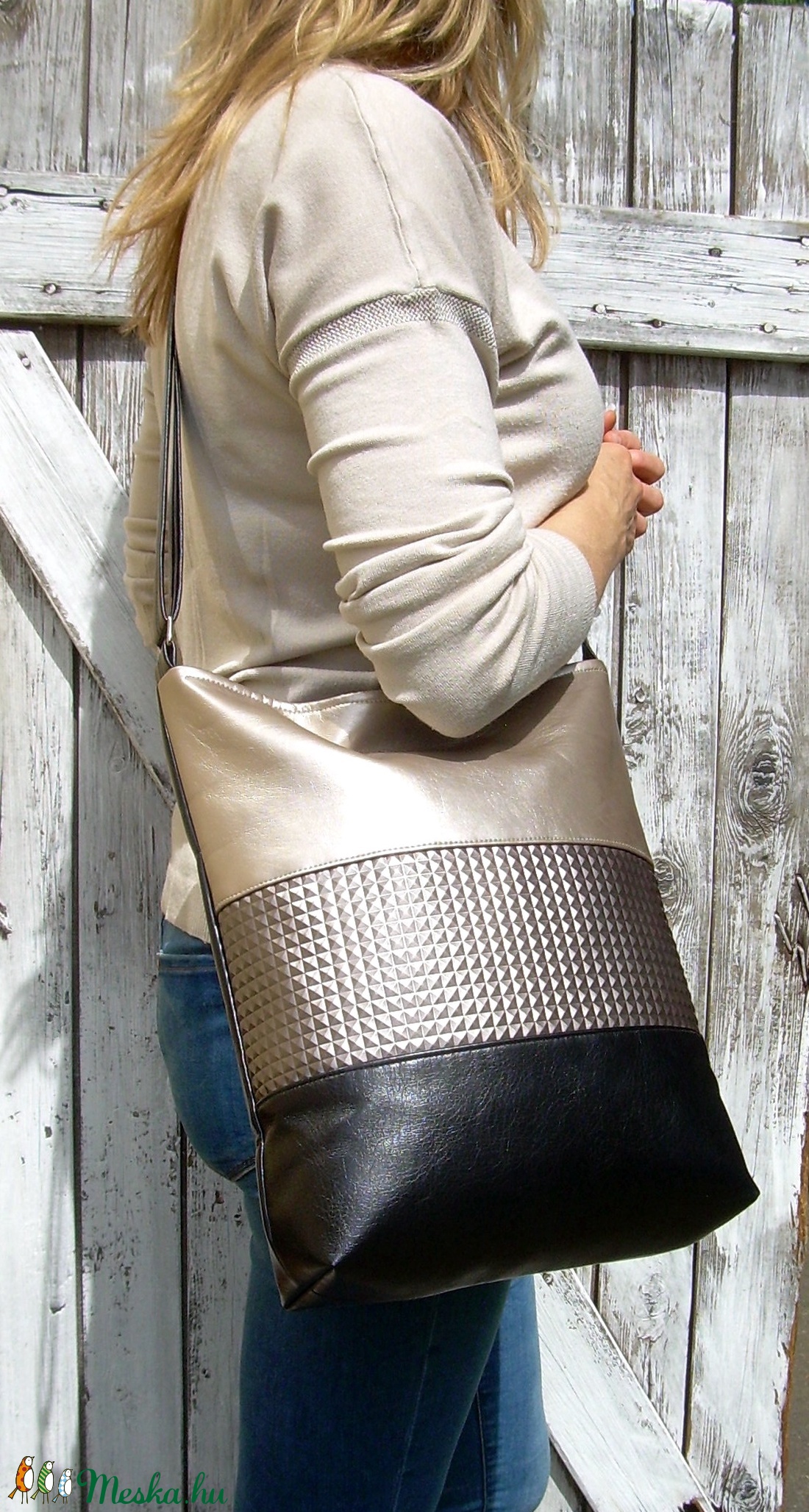 CITY BAG OLDALTÁSKA: Metálos elegancia másképp - táska & tok - kézitáska & válltáska - válltáska - Meska.hu CITY BAG OLDALTÁSKA: Metálos elegancia másképp - táska & tok - kézitáska & válltáska - válltáska - Meska.hu