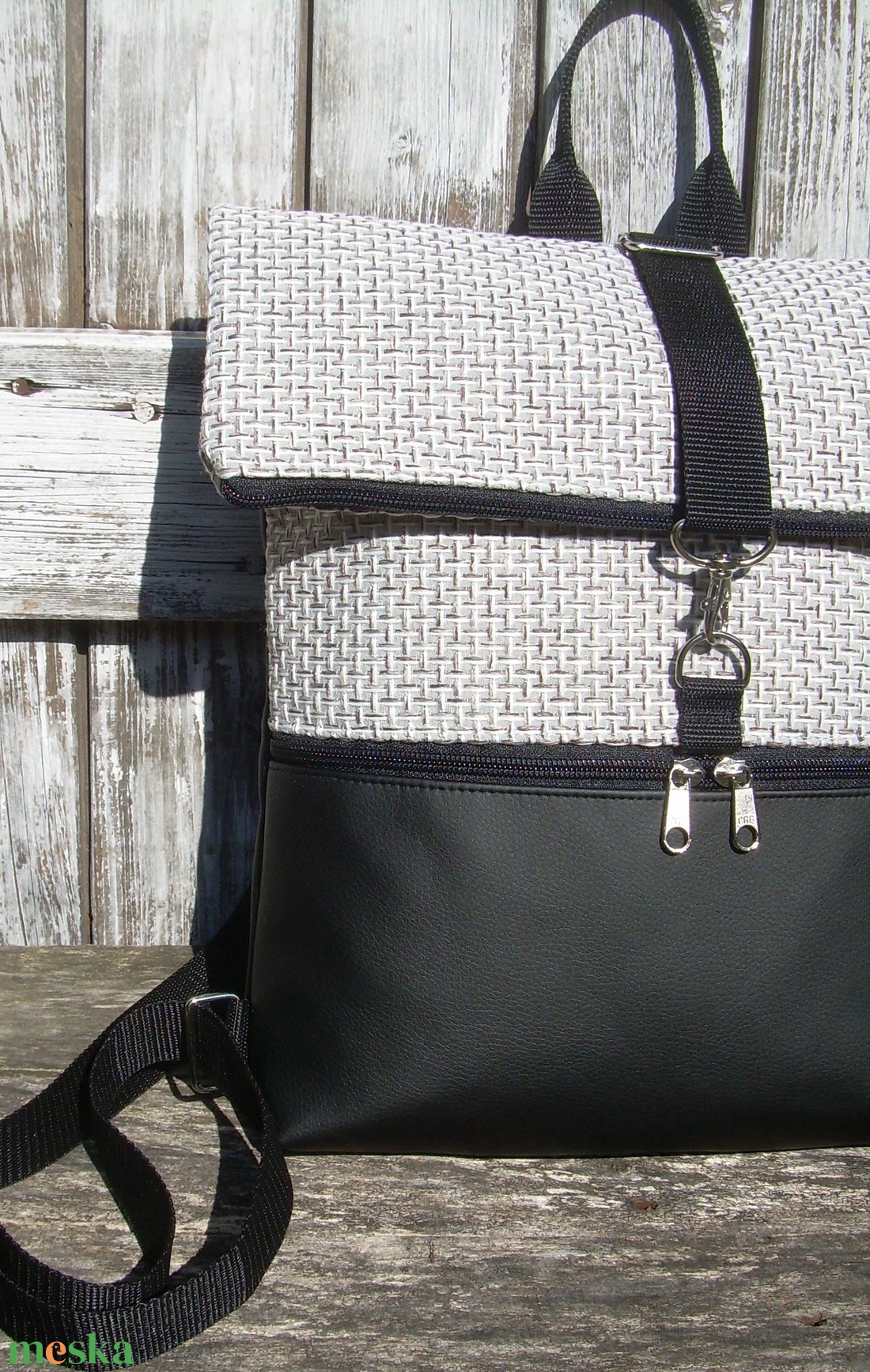 ROLL TOP CITY BAG : Variációk fekete bőrre és szövetre 2. - táska & tok - hátizsák - roll top hátizsák - Meska.hu ROLL TOP CITY BAG : Variációk fekete bőrre és szövetre 2. - táska & tok - hátizsák - roll top hátizsák - Meska.hu