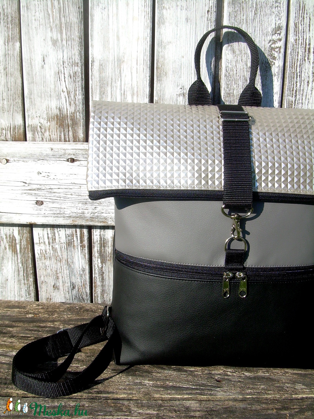  AKCIÓ ! - ROLL TOP CITY BAG : Metálos elegancia szürkével és feketével -  - Meska.hu