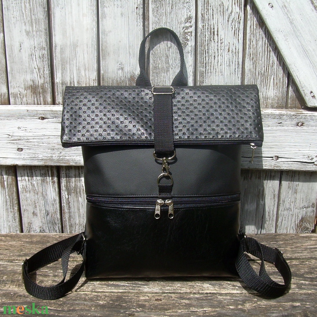 ROLL TOP CITY BAG : Variációk feketére 1. - táska & tok - hátizsák - roll top hátizsák - Meska.hu ROLL TOP CITY BAG : Variációk feketére 1. - táska & tok - hátizsák - roll top hátizsák - Meska.hu