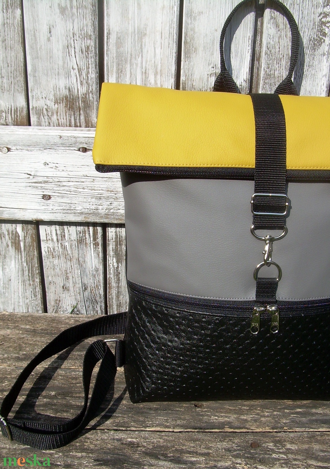 ROLL TOP CITY BAG : Variációk feketére sárgával és szürkével - táska & tok - hátizsák - roll top hátizsák - Meska.hu ROLL TOP CITY BAG : Variációk feketére sárgával és szürkével - táska & tok - hátizsák - roll top hátizsák - Meska.hu