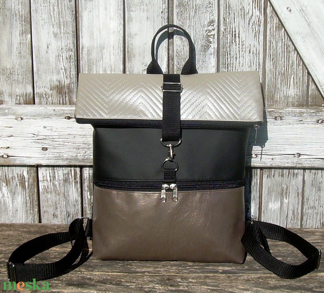 ROLL TOP CITY BAG : Metálos elegancia 3. - táska & tok - hátizsák - roll top hátizsák - Meska.hu ROLL TOP CITY BAG : Metálos elegancia 3. - táska & tok - hátizsák - roll top hátizsák - Meska.hu