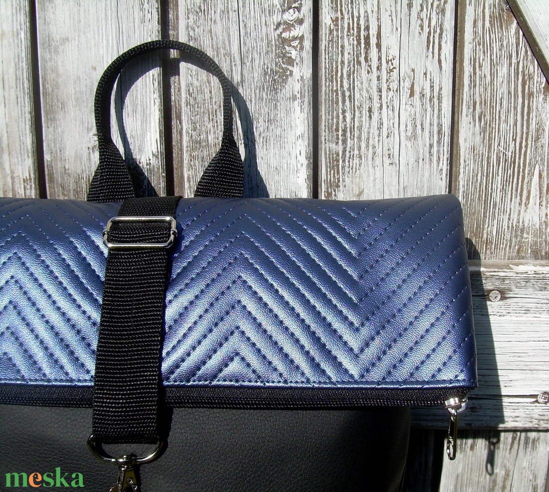 ROLL TOP CITY BAG : Metálos elegancia kékkel és ezüsttel - táska & tok - hátizsák - roll top hátizsák - Meska.hu ROLL TOP CITY BAG : Metálos elegancia kékkel és ezüsttel - táska & tok - hátizsák - roll top hátizsák - Meska.hu