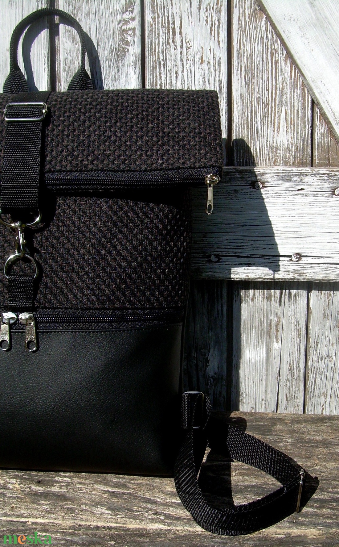 ROLL TOP CITY BAG : Variációk fekete bőrre és szövetre 6. - táska & tok - hátizsák - hátizsák - Meska.hu ROLL TOP CITY BAG : Variációk fekete bőrre és szövetre 6. - táska & tok - hátizsák - hátizsák - Meska.hu