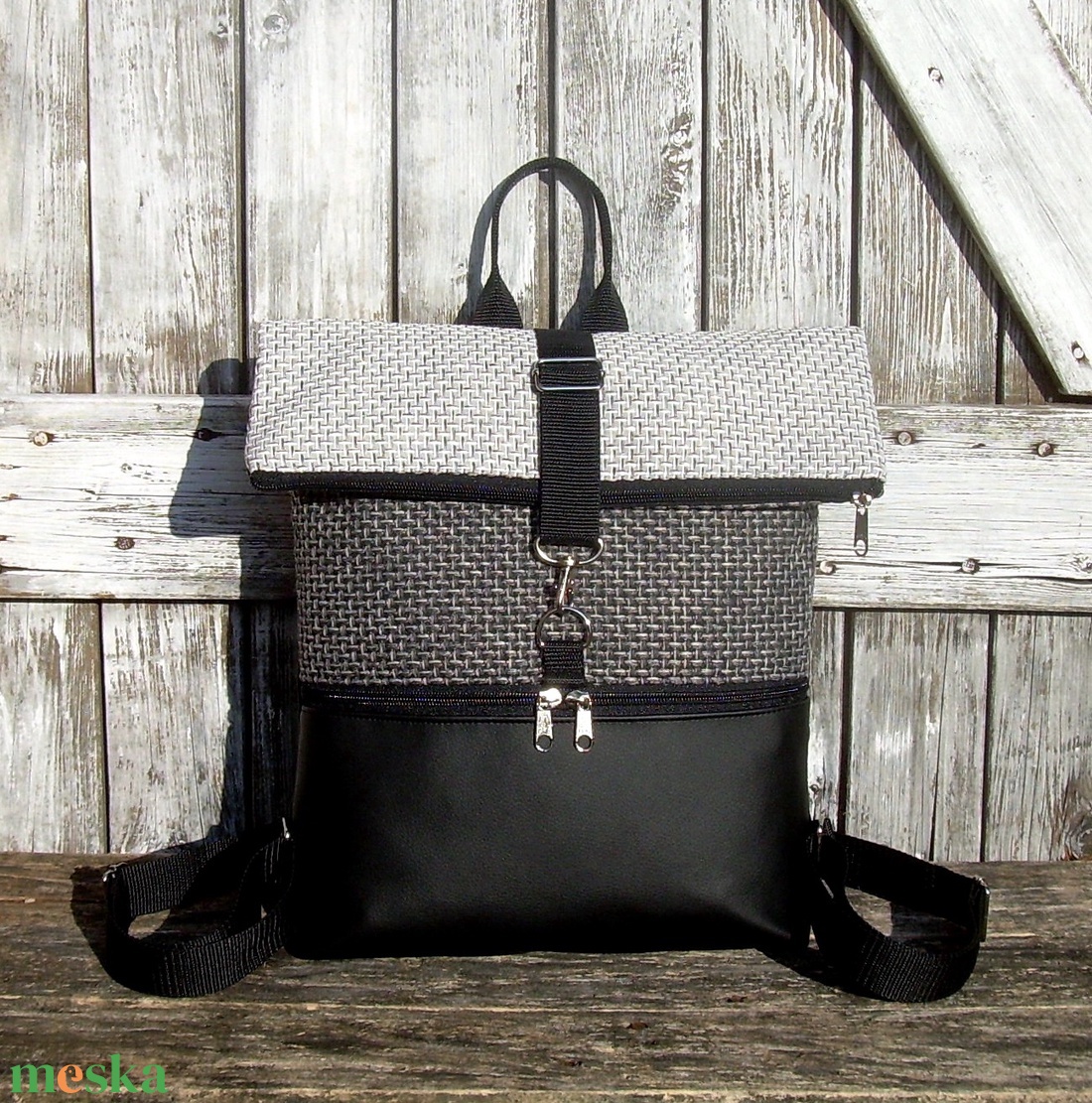 ROLL TOP CITY BAG : Variációk fekete bőrre és szövetre 5. - táska & tok - hátizsák - roll top hátizsák - Meska.hu ROLL TOP CITY BAG : Variációk fekete bőrre és szövetre 5. - táska & tok - hátizsák - roll top hátizsák - Meska.hu
