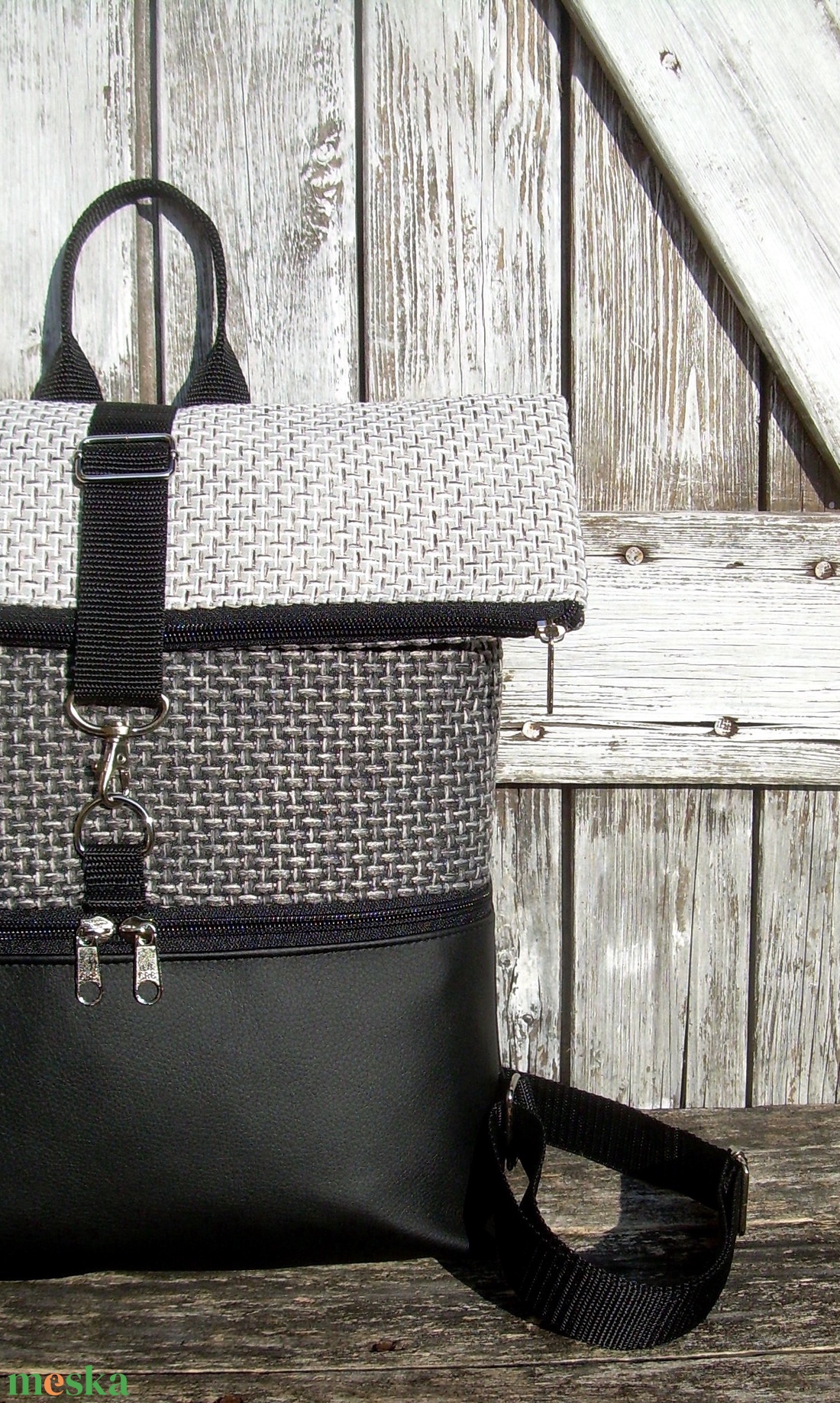 ROLL TOP CITY BAG : Variációk fekete bőrre és szövetre 5. - táska & tok - hátizsák - roll top hátizsák - Meska.hu ROLL TOP CITY BAG : Variációk fekete bőrre és szövetre 5. - táska & tok - hátizsák - roll top hátizsák - Meska.hu