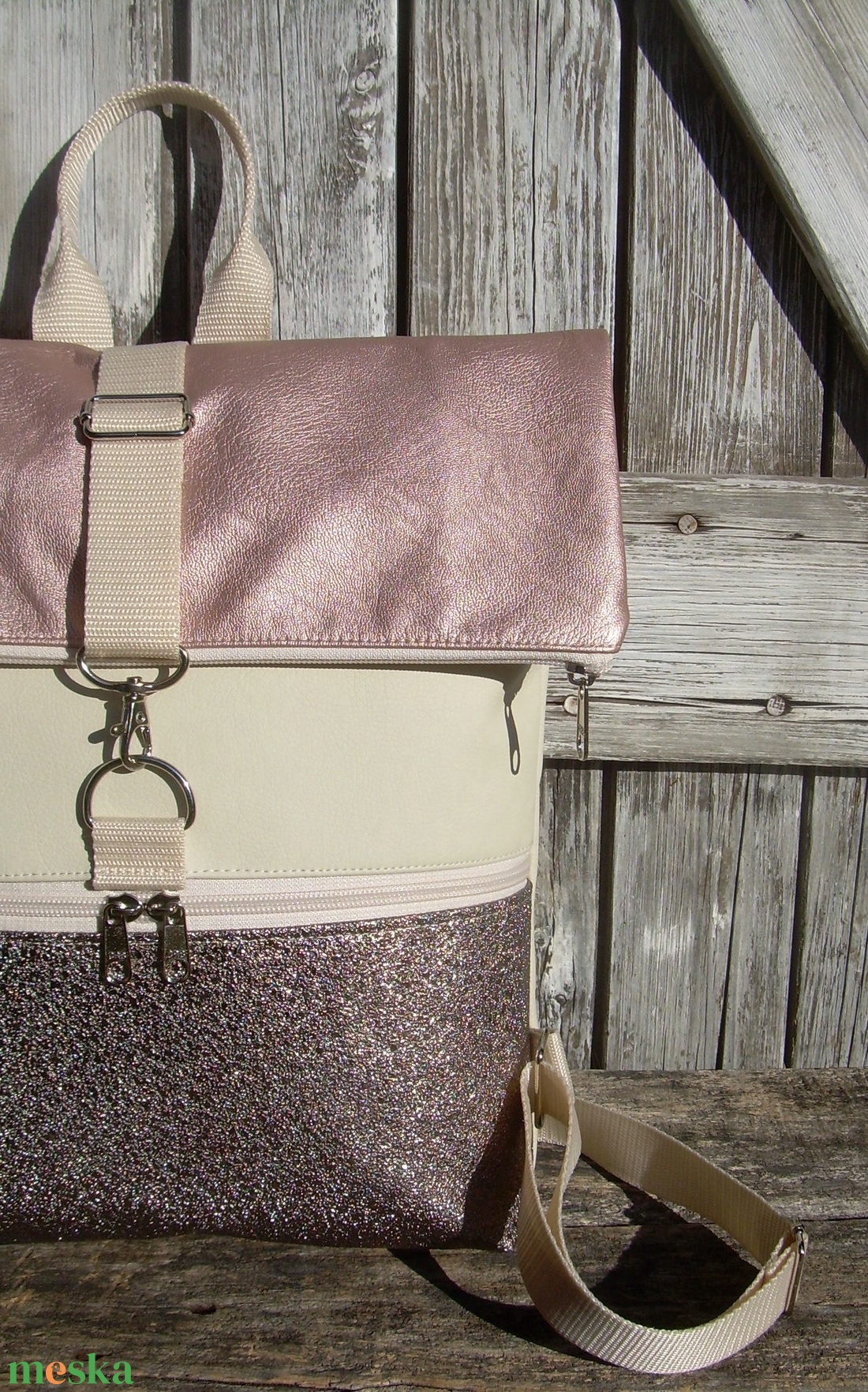 ROLL TOP CITY BAG : Metálos elegancia nyáriasan - táska & tok - hátizsák - roll top hátizsák - Meska.hu ROLL TOP CITY BAG : Metálos elegancia nyáriasan - táska & tok - hátizsák - roll top hátizsák - Meska.hu