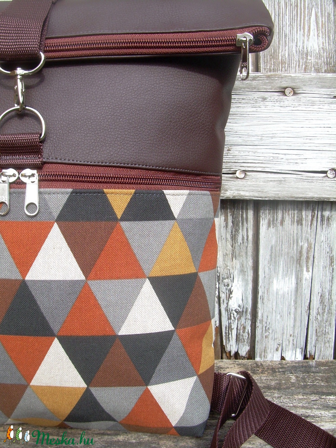 AKCIÓ!-KÉSZLETEN! - ROLL TOP CITY BAG : Színes háromszögek barnával - táska & tok - hátizsák - roll top hátizsák - Meska.hu AKCIÓ!-KÉSZLETEN! - ROLL TOP CITY BAG : Színes háromszögek barnával - táska & tok - hátizsák - roll top hátizsák - Meska.hu